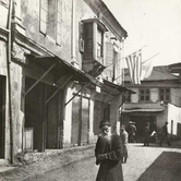 Εβραίος της παλιάς Θεσσαλονίκης σε σοκάκι της πόλης