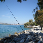 Ψάρεμα στην παραλία του Αναύρου